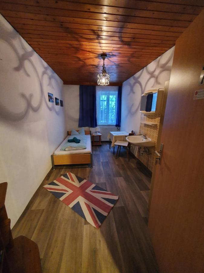 Gaestehaus Weisses Lamm - Monteurzimmer Nordhalben Zewnętrze zdjęcie