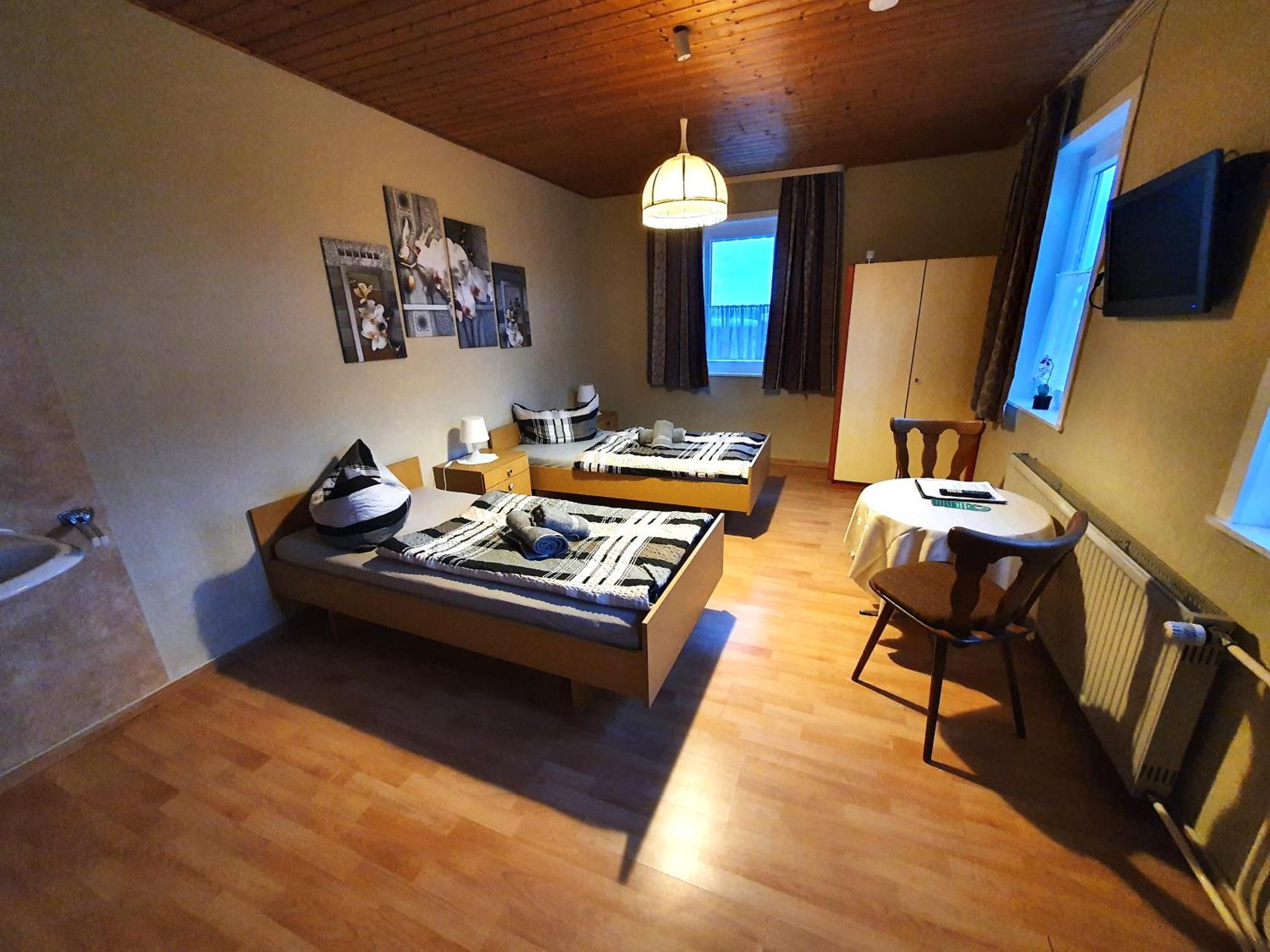 Gaestehaus Weisses Lamm - Monteurzimmer Nordhalben Zewnętrze zdjęcie